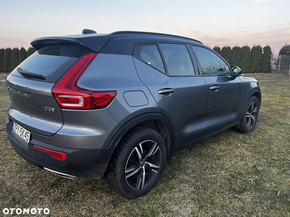 Volvo XC 40 D3 Geartronic R-Design - 6