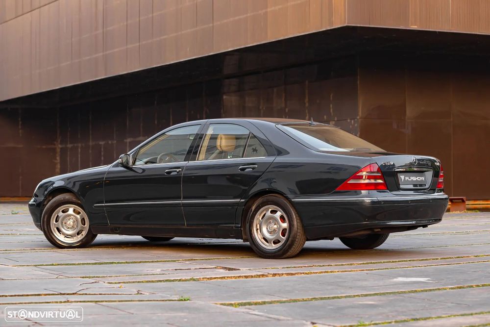 Mercedes-Benz S 320 - 30