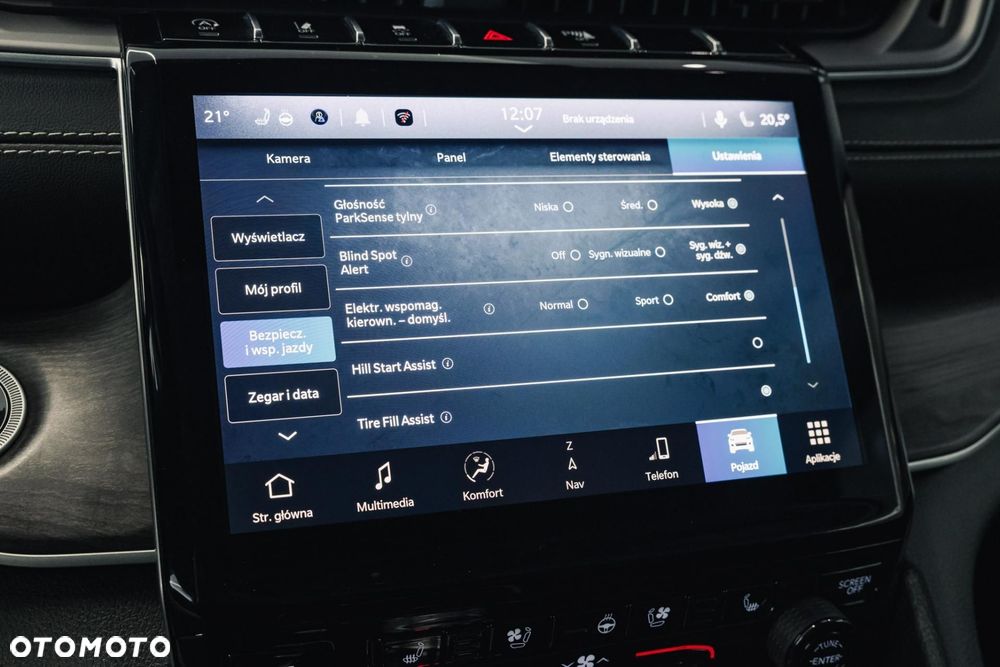 Jeep Grand Cherokee - 24