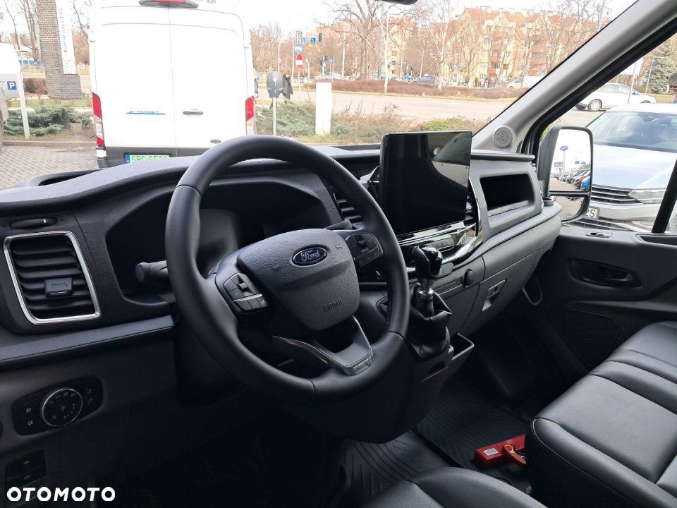 Ford Transit - 8