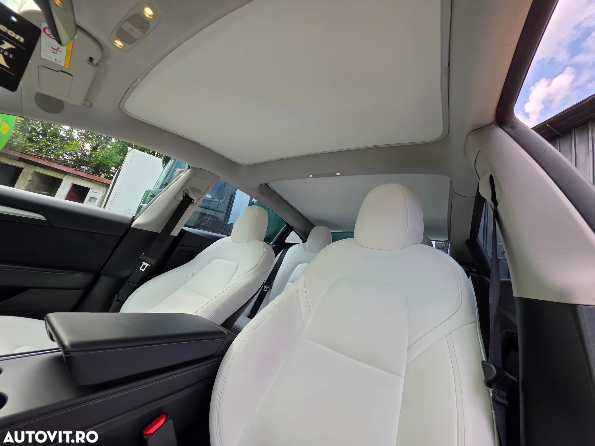 Tesla Model 3 Performance - 8