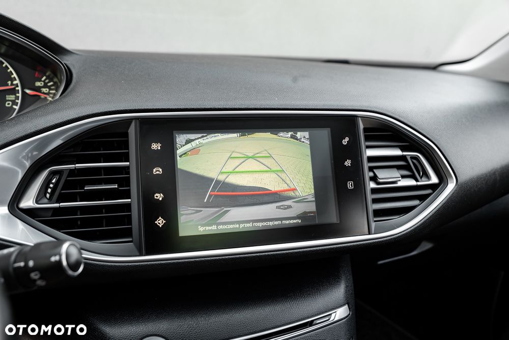 Peugeot 308 HDi FAP 150 Allure - 32