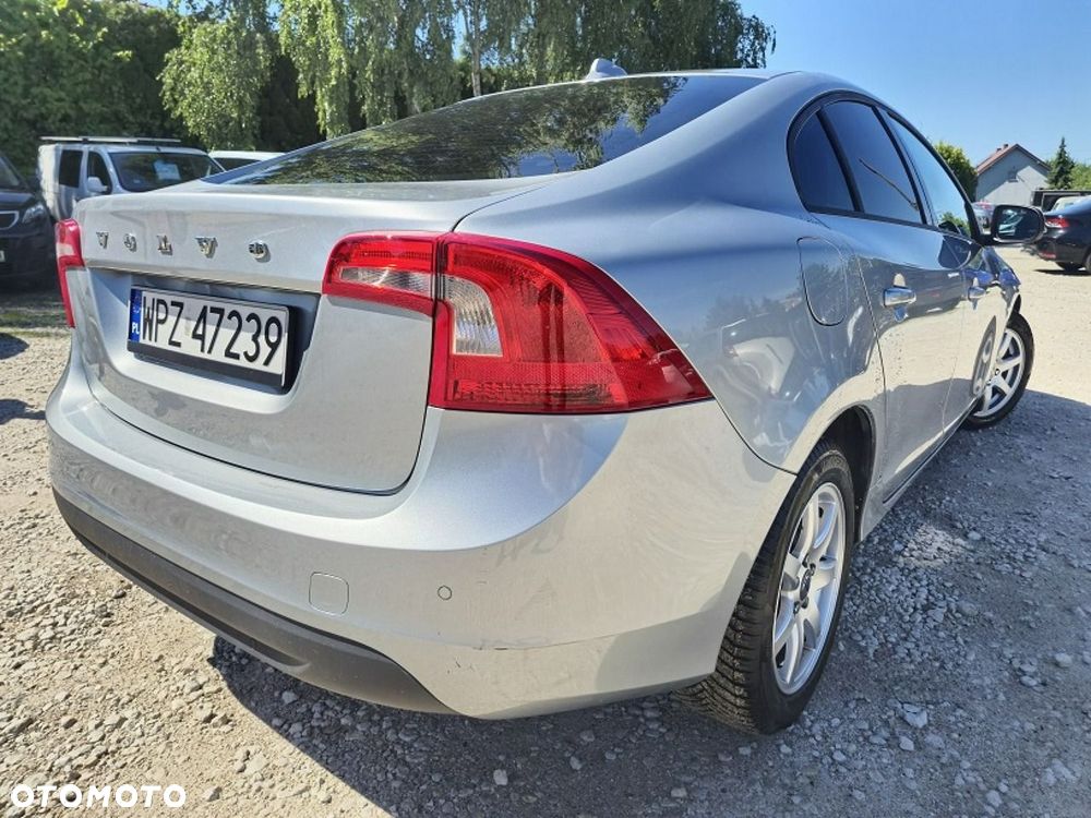 Volvo S60 - 3