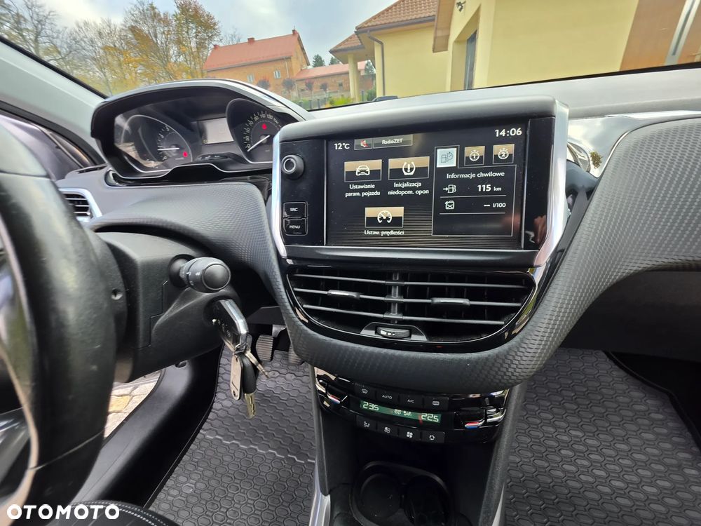 Peugeot 2008 PureTech 82 Active - 28