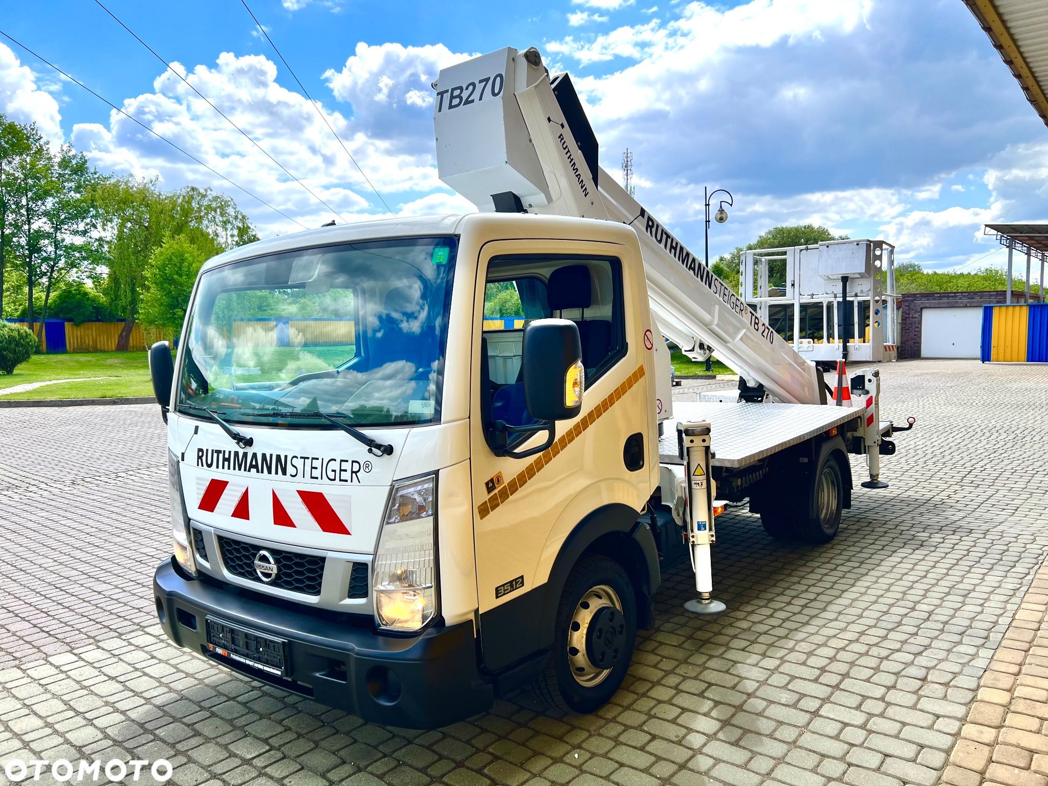 Ruthmann TB270 NISSAN CABSTAR - 1