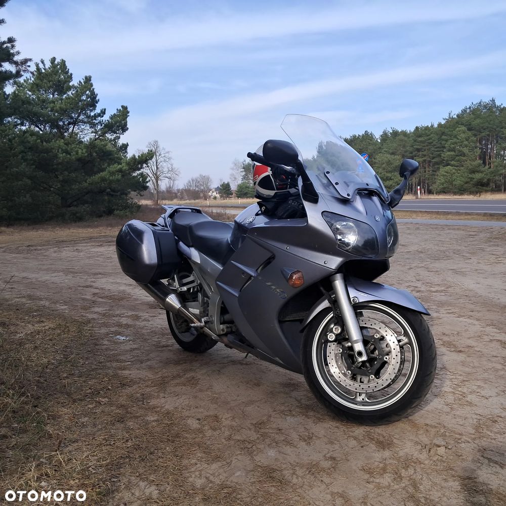 Yamaha FJR - 1
