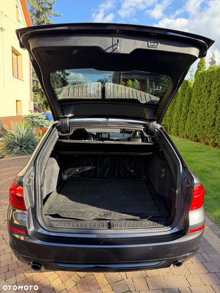 BMW Seria 5 520d Touring Sport Line - 20