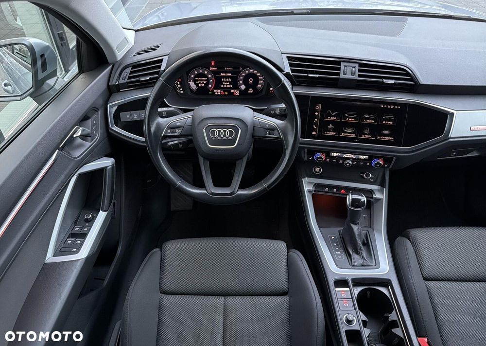 Audi Q3 35 TFSI S tronic - 14