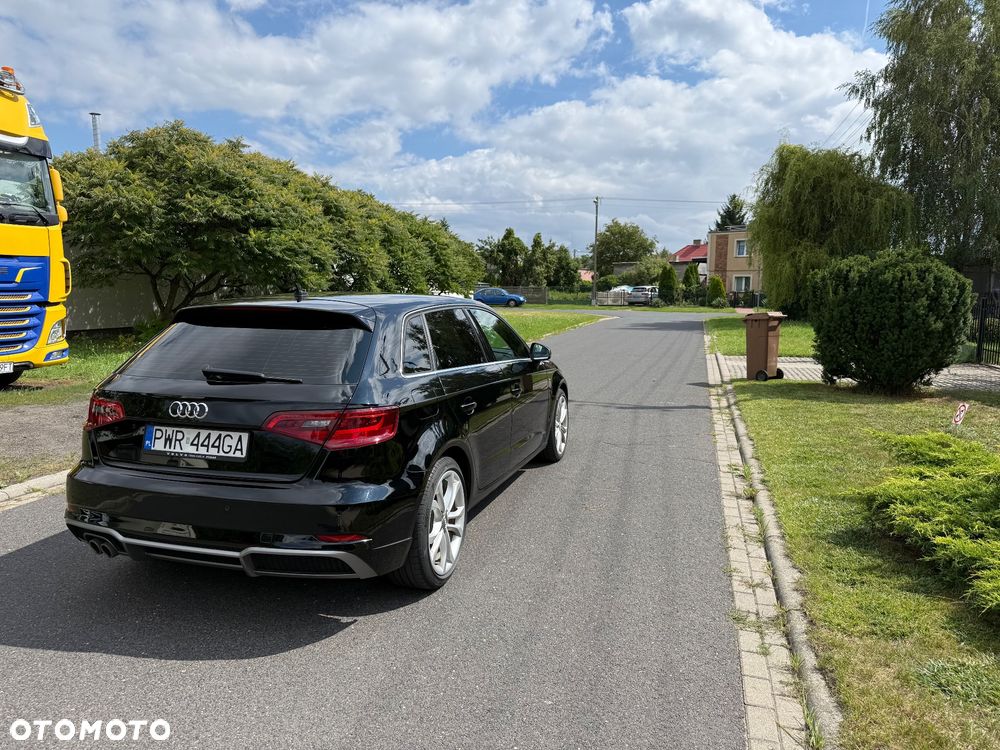 Audi A3 Sportback 2.0 TDI S tronic - 5