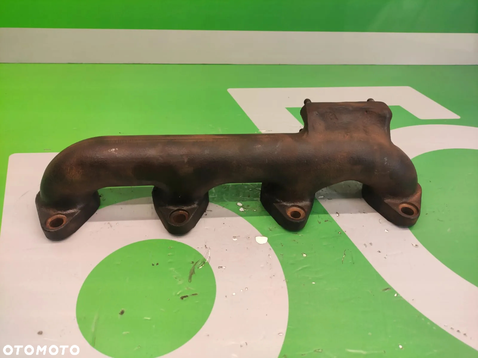 Kolektor wydechowy silnika FPT 5801406368 Case IH Farmall - 2