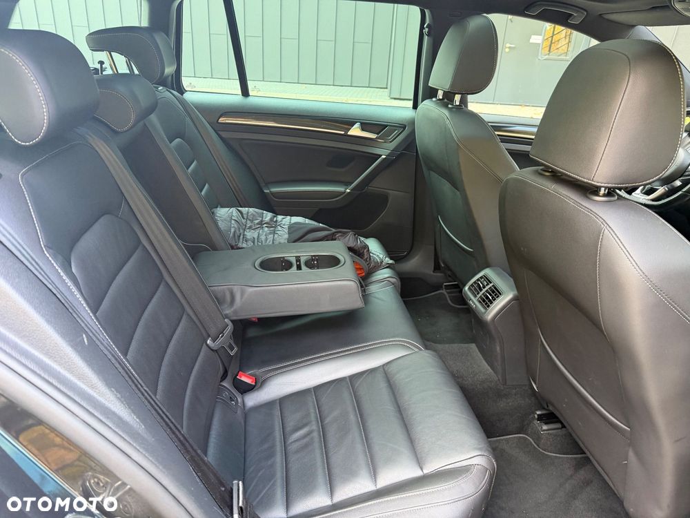Volkswagen Golf GTD 2.0 TDI SCR DSG - 25