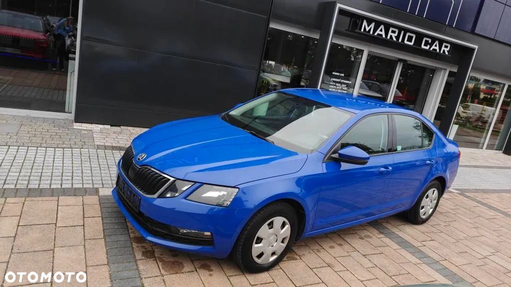 Skoda Octavia - 1