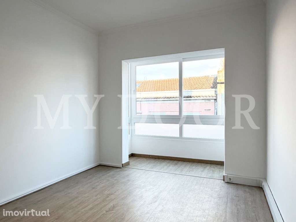 Apartamento T1 em Moscavide - 3º Andar - CENTRAL - 2 Marquises - Grande imagem: 3/17