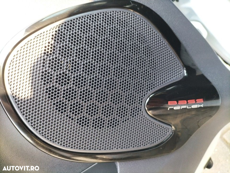 Renault Clio - 21