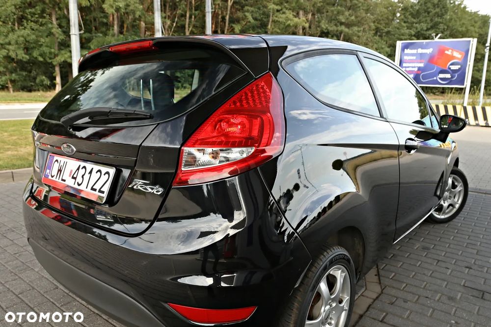Ford Fiesta 1.25 Trend - 18