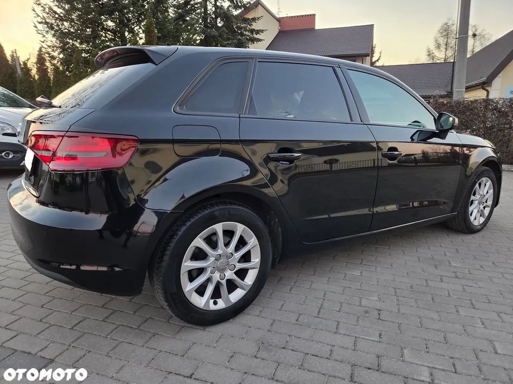 Audi A3 Sportback 2015 photo 4