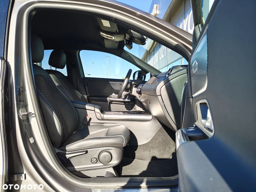 Mercedes-Benz GLA 200 mHEV Progressive 7G-DCT - 21