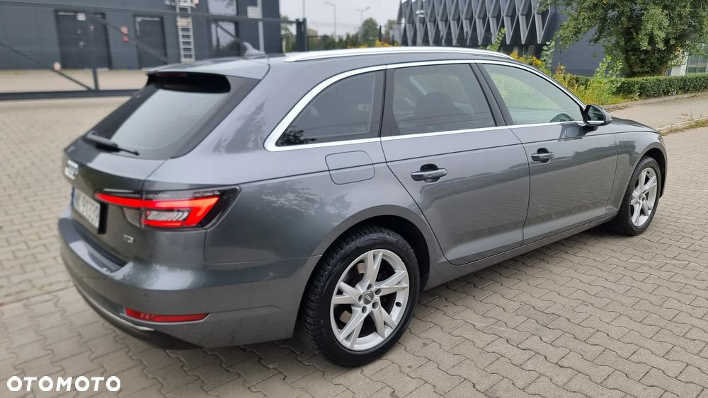 Audi A4 Avant - 27