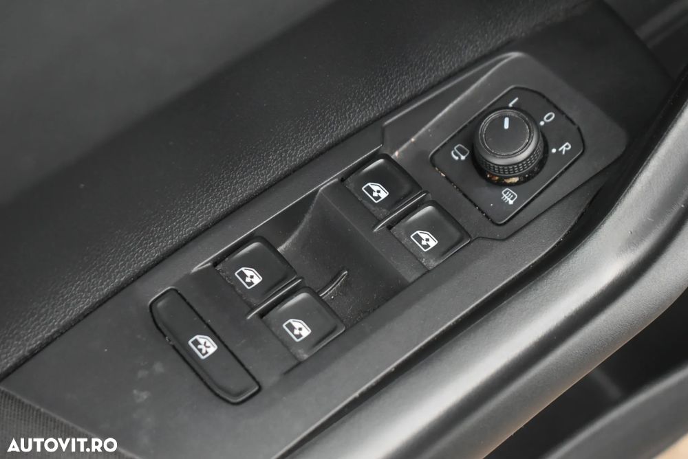 Volkswagen Polo 1.0 TSI DSG Life - 12