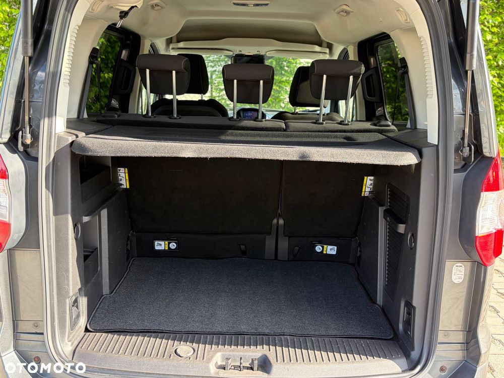Ford Tourneo Courier 1.5 TDCi Ambiente - 38