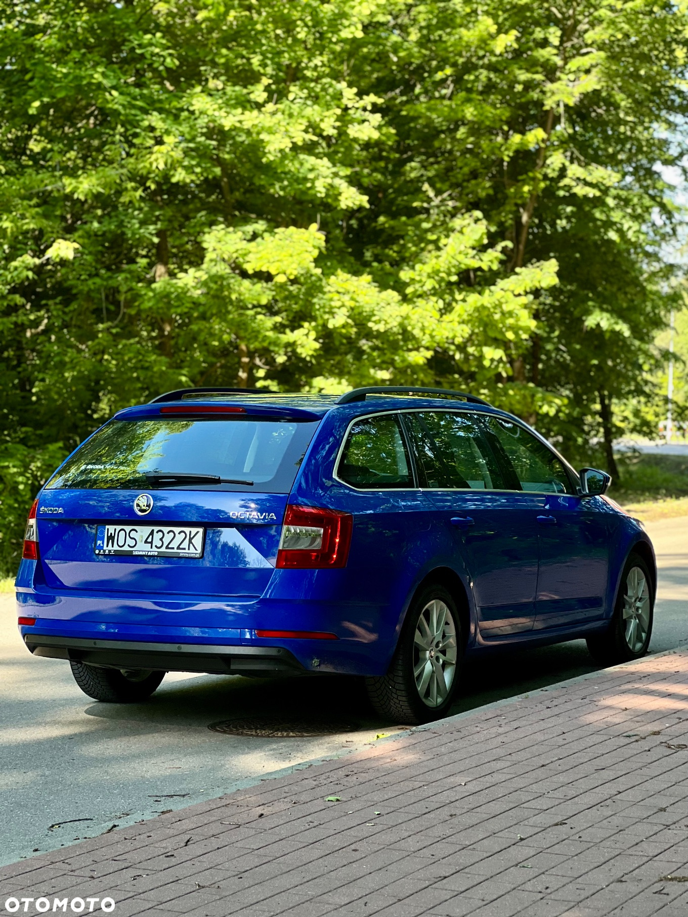 Skoda Octavia 1.6 TDI SCR Style DSG - 4