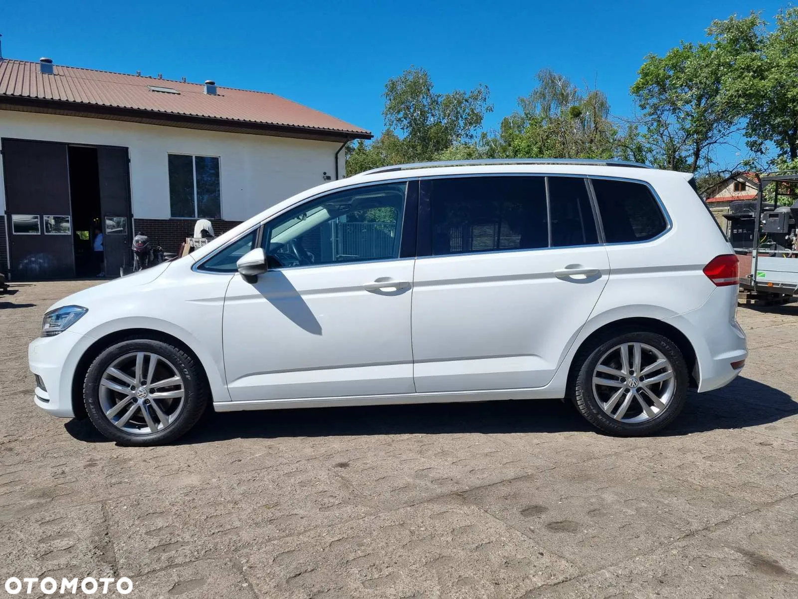 Volkswagen Touran 2.0 TDI SCR (BlueMotion Technology) DSG Highline - 2