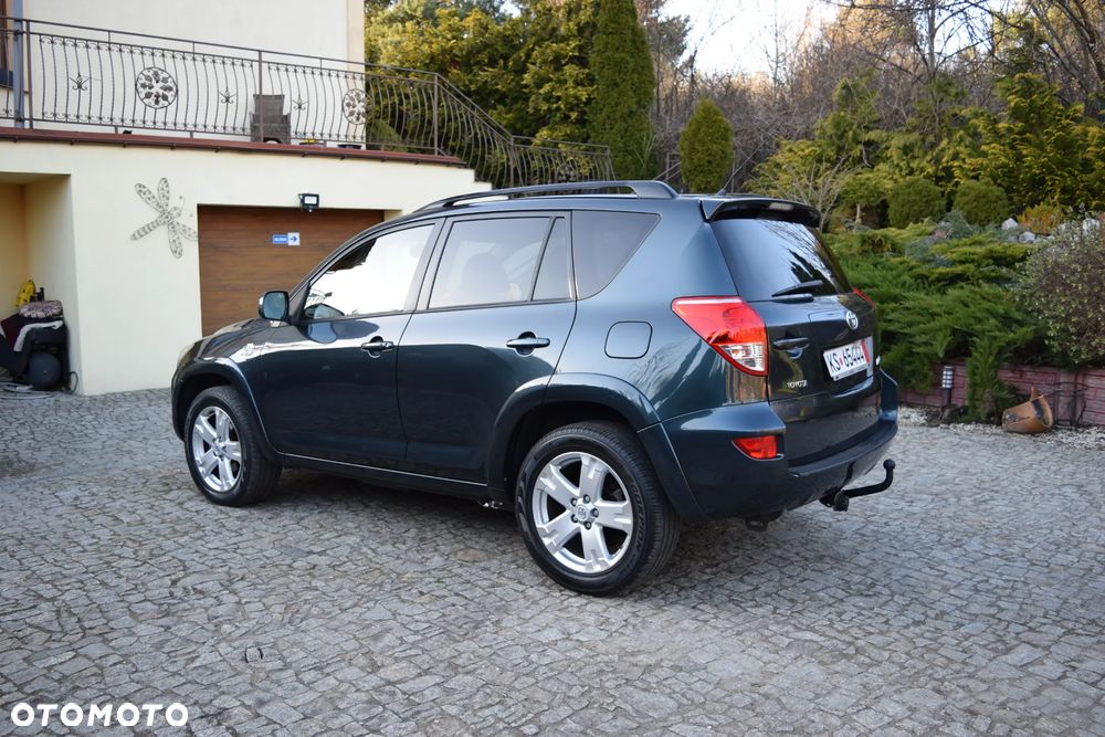 Toyota RAV4 2.2 D-CAT 4x4 Executive - 4