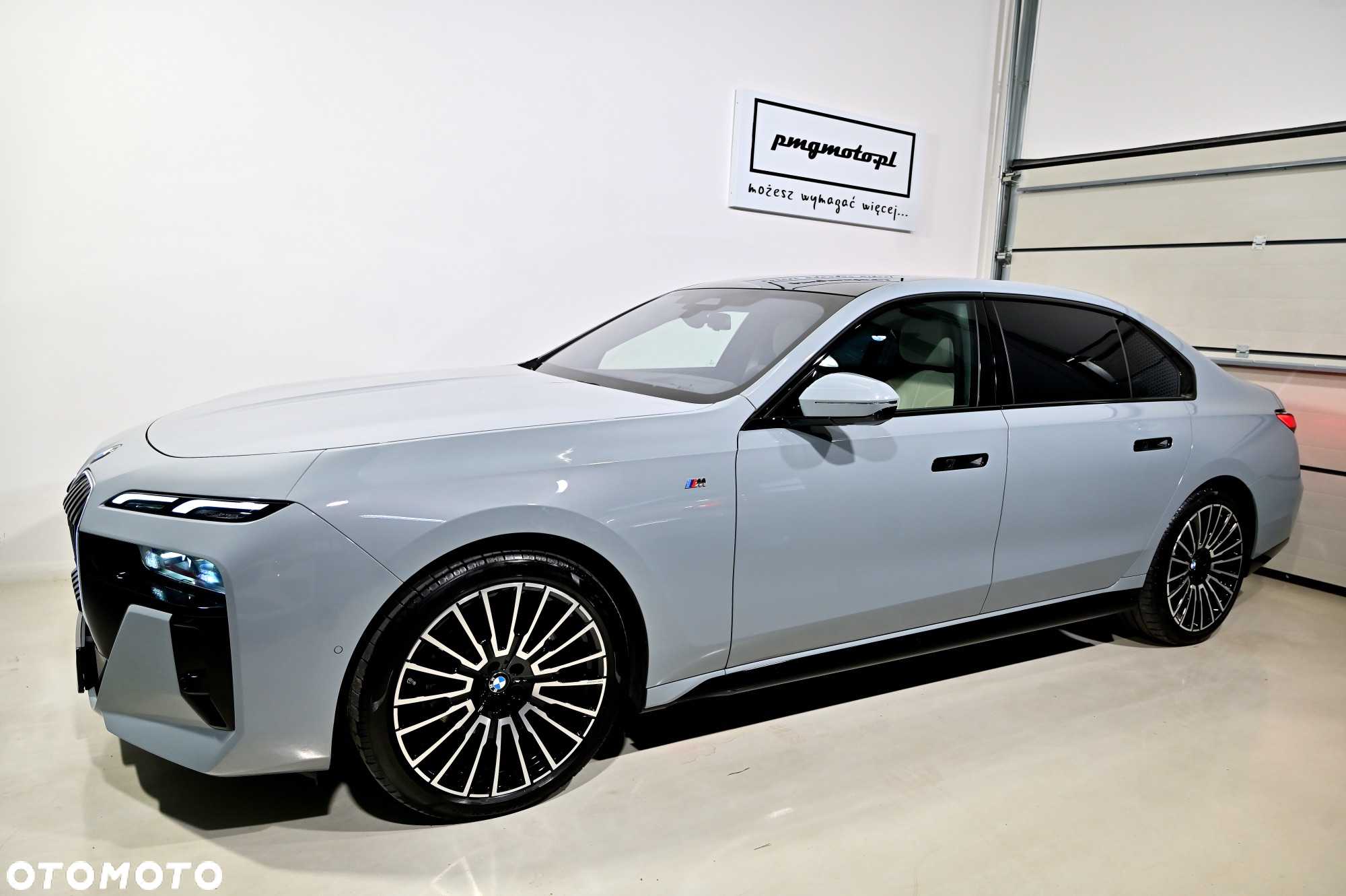 BMW Seria 7 - 5