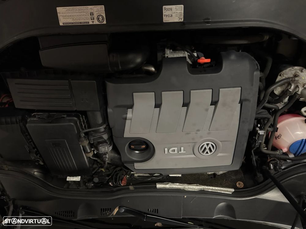 VW Passat Variant 1.6 TDI BlueMotion Comfortline - 12