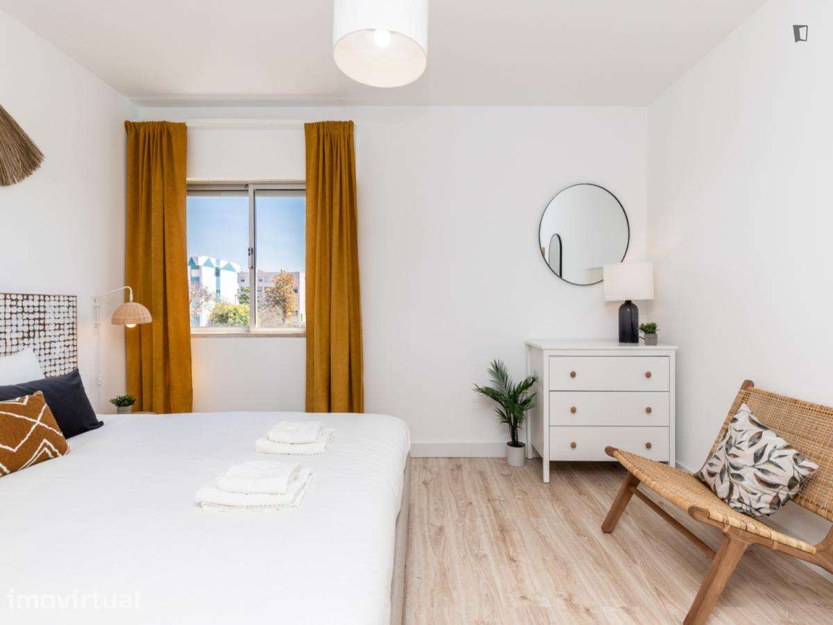Apartamento com 3 quartos - localizado em Faro - Grande imagem: 3/21