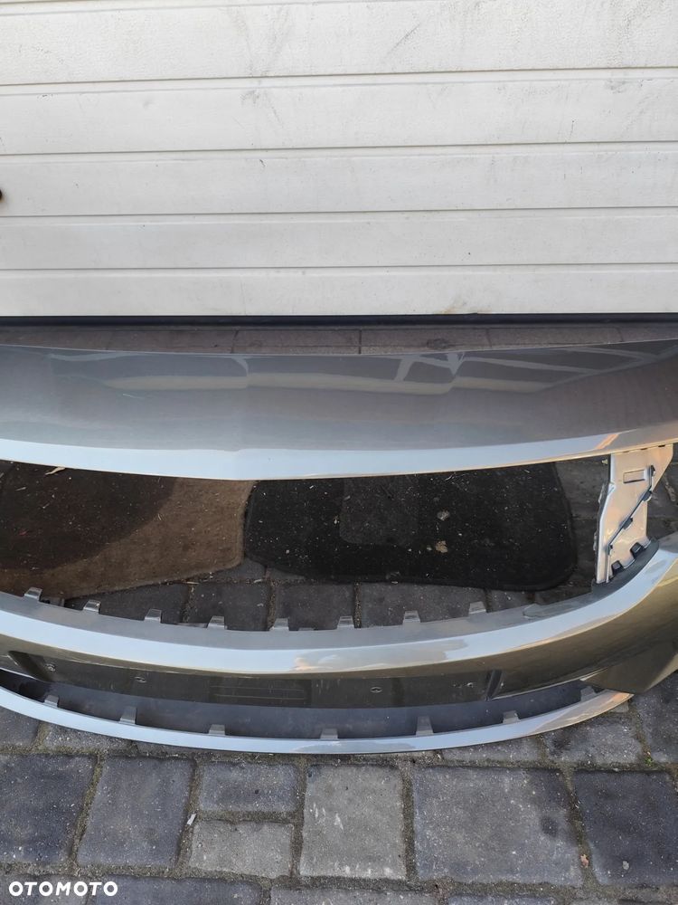 Zderzak Przód Opel Astra K Lift 4Pdc Kod Lakieru Z10A - 10