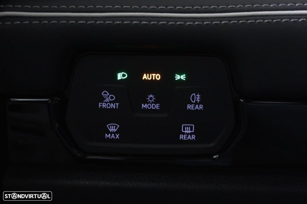 VW ID.7 Tourer 77 kWh Pro Urban - 26