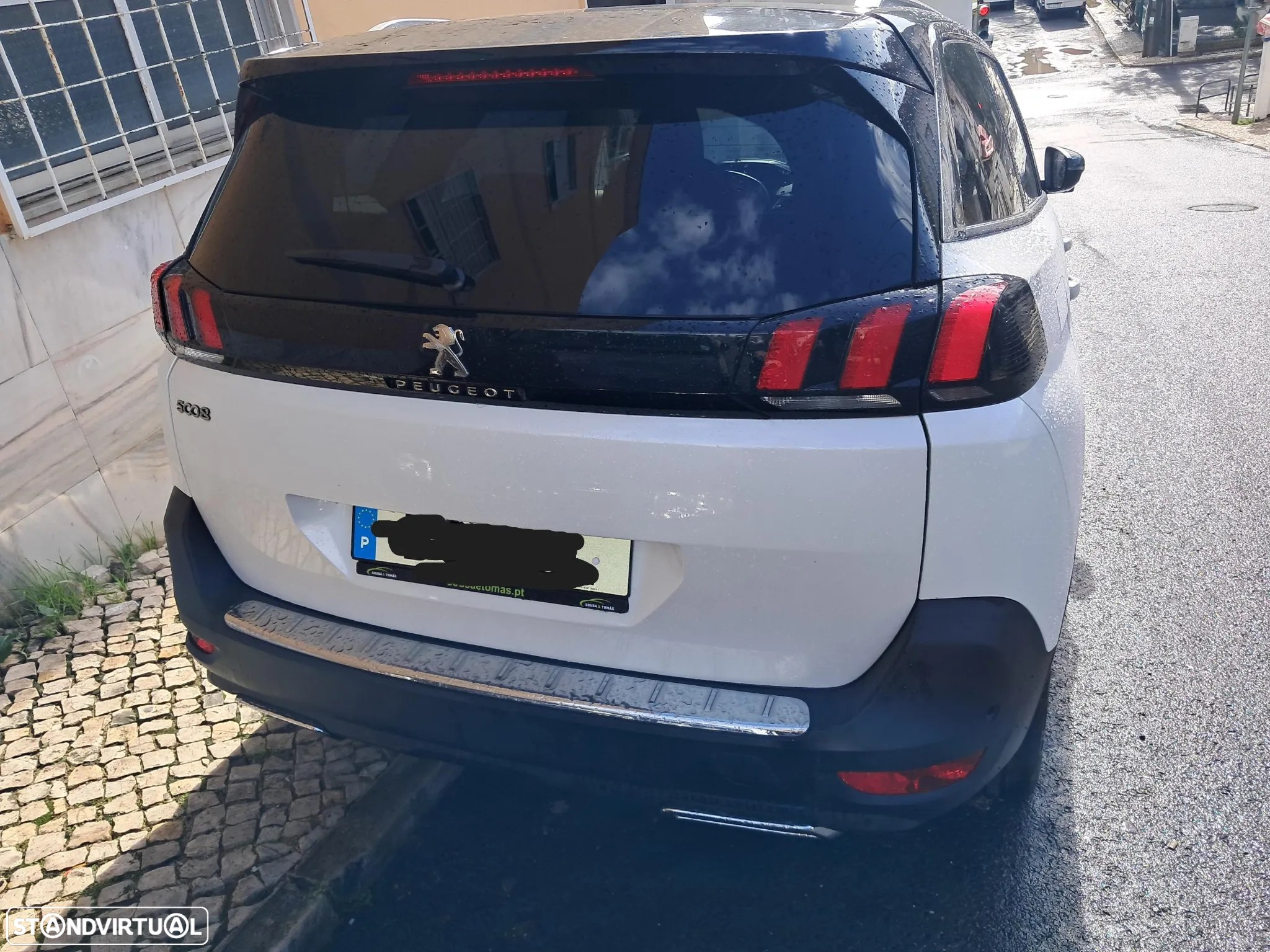 Peugeot 5008 1.2 PureTech Allure EAT8 - 2