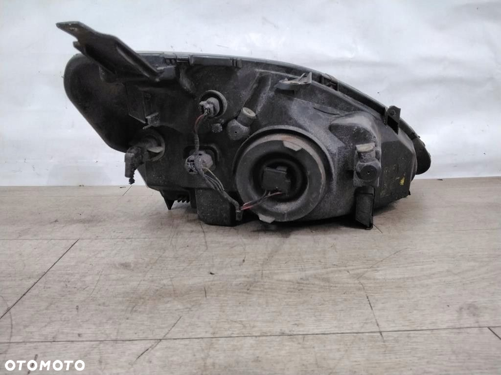 HONDA CIVIC VII LAMPA PRZÓD LEWA - 2