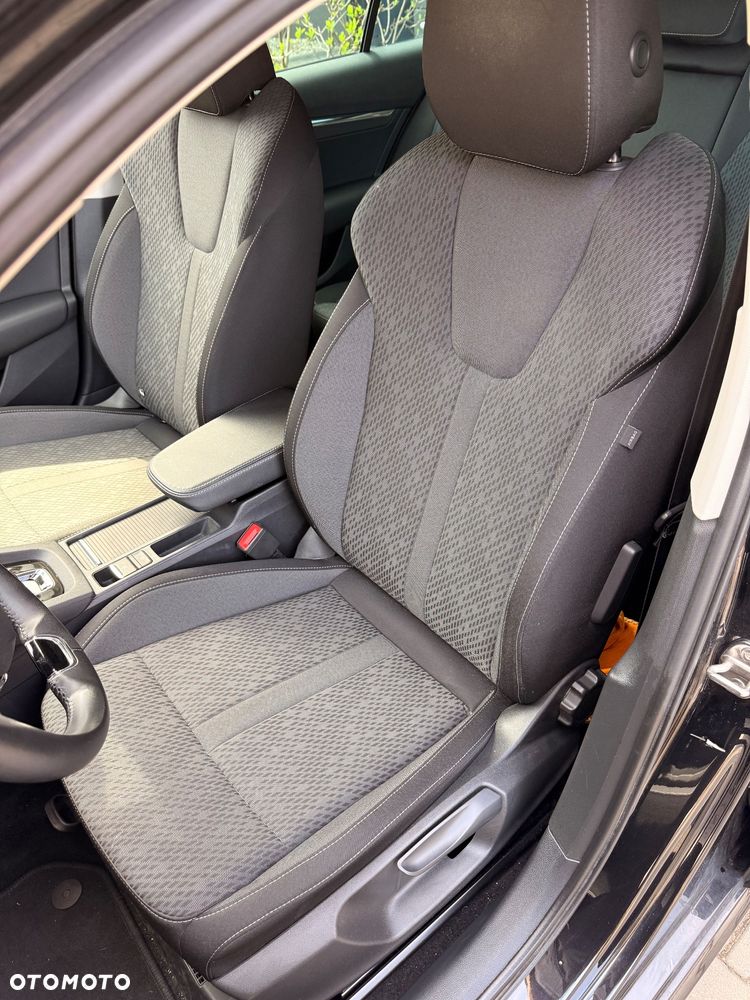 Skoda Octavia 1.5 TSI e-TEC DSG Style - 6