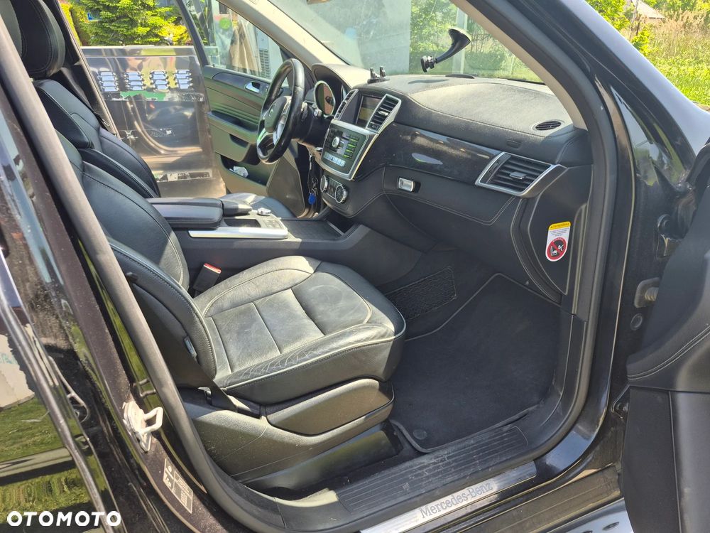 Mercedes-Benz ML 350 BlueTEC 4-Matic - 13