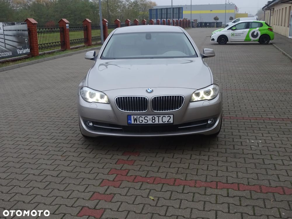 BMW 5 Series 2012 photo 5