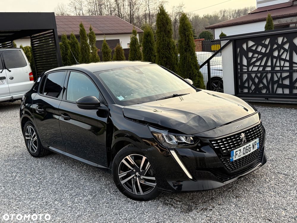 Peugeot 208 PureTech 100 Allure - 11