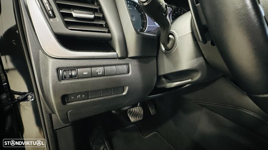 Nissan Qashqai 1.3 DIG-T N-Connecta LED Xtronic - 22