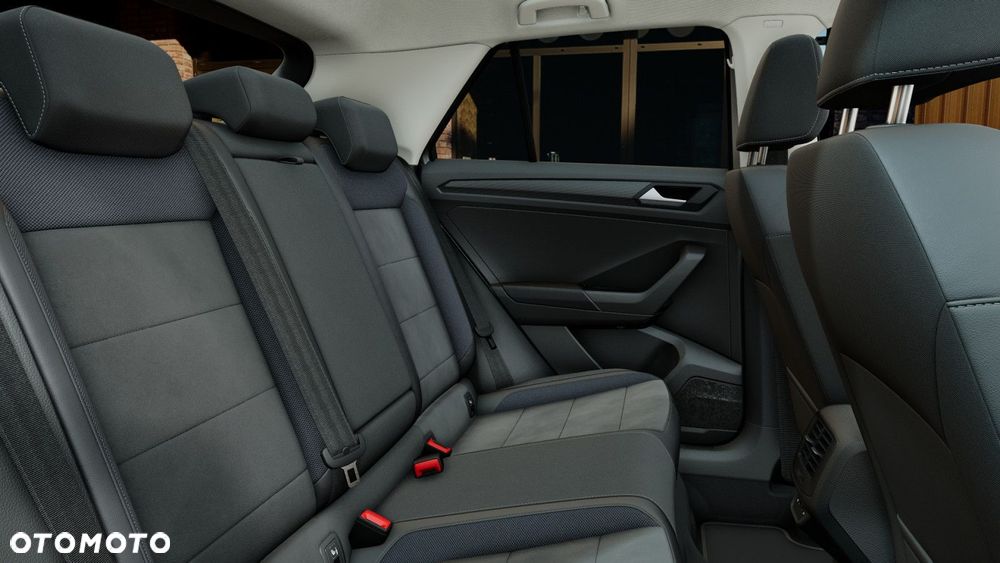 Volkswagen T-Roc - 11