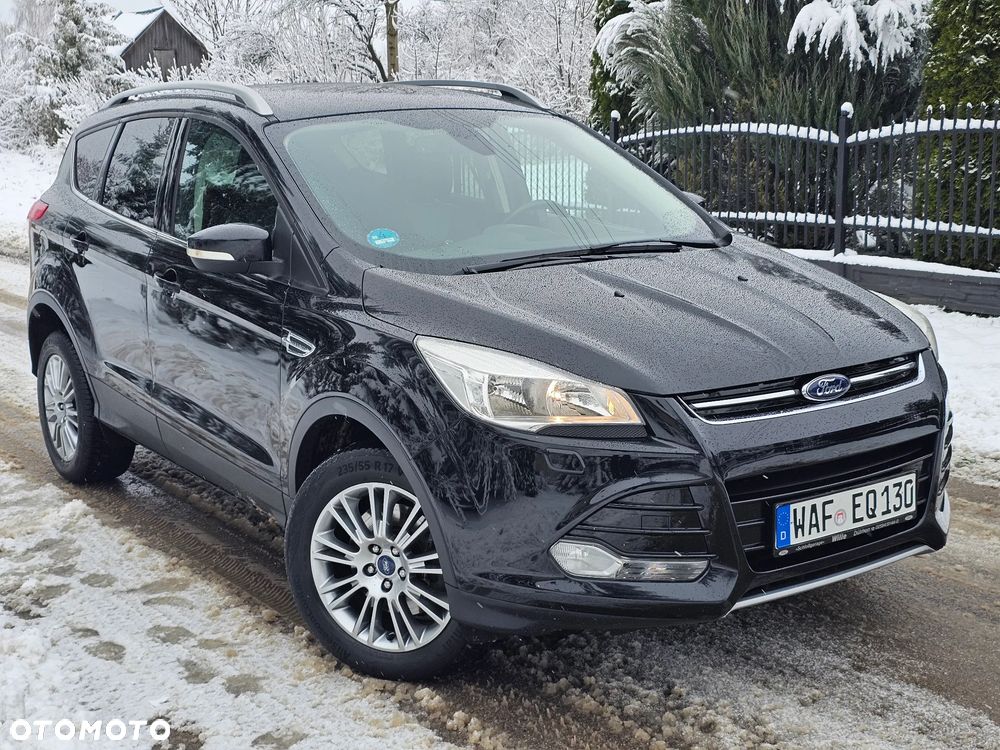 Ford Kuga 2.0 TDCi 2x4 Titanium - 4