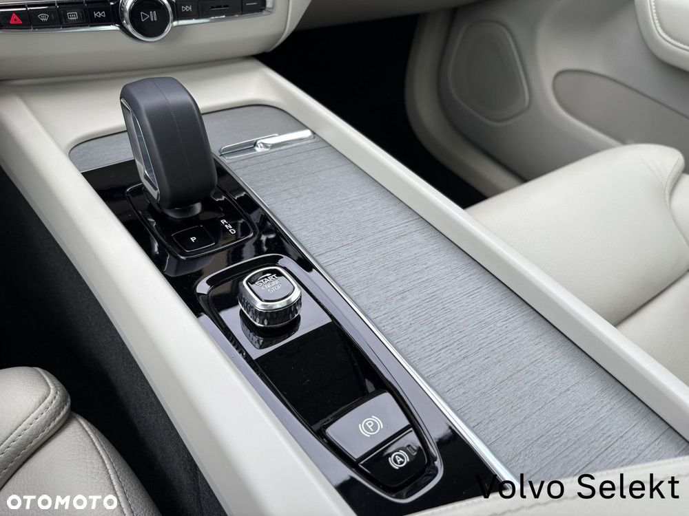 Volvo XC 60 - 10