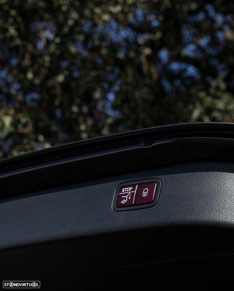 Mercedes-Benz C 300 e Avantgarde - 4