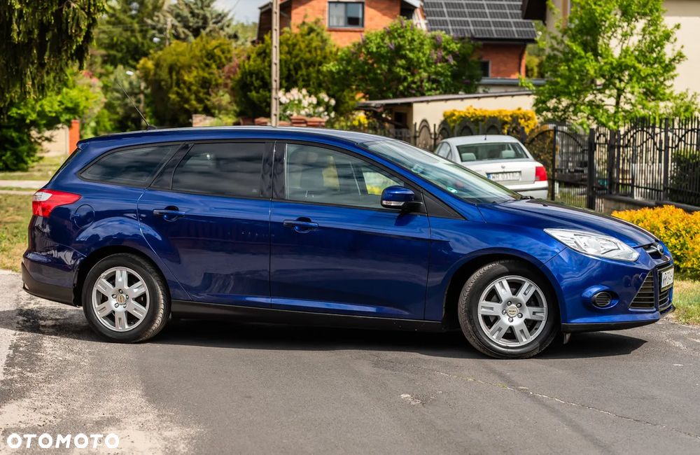 Ford Focus SW - 10