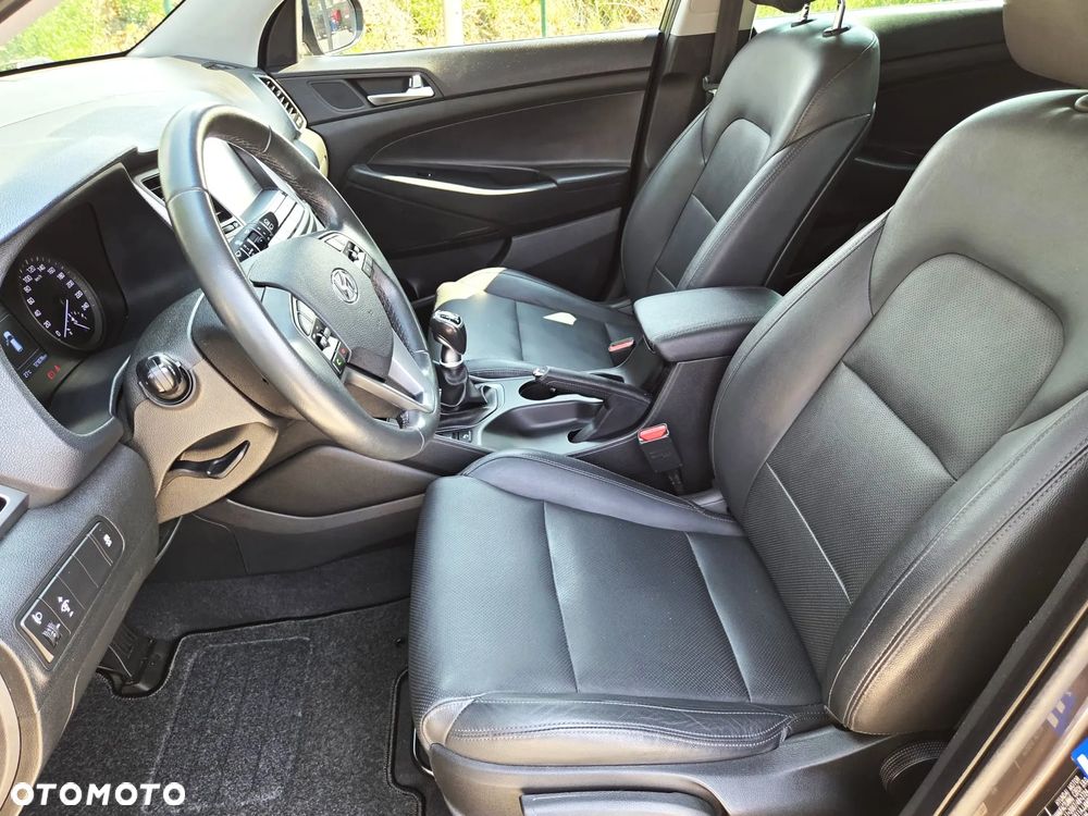 Hyundai Tucson 1.6 GDI BlueDrive Style 2WD - 20