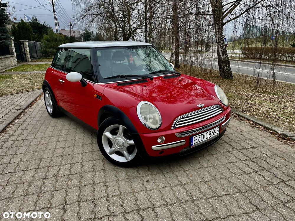 MINI Cooper Standard - 4