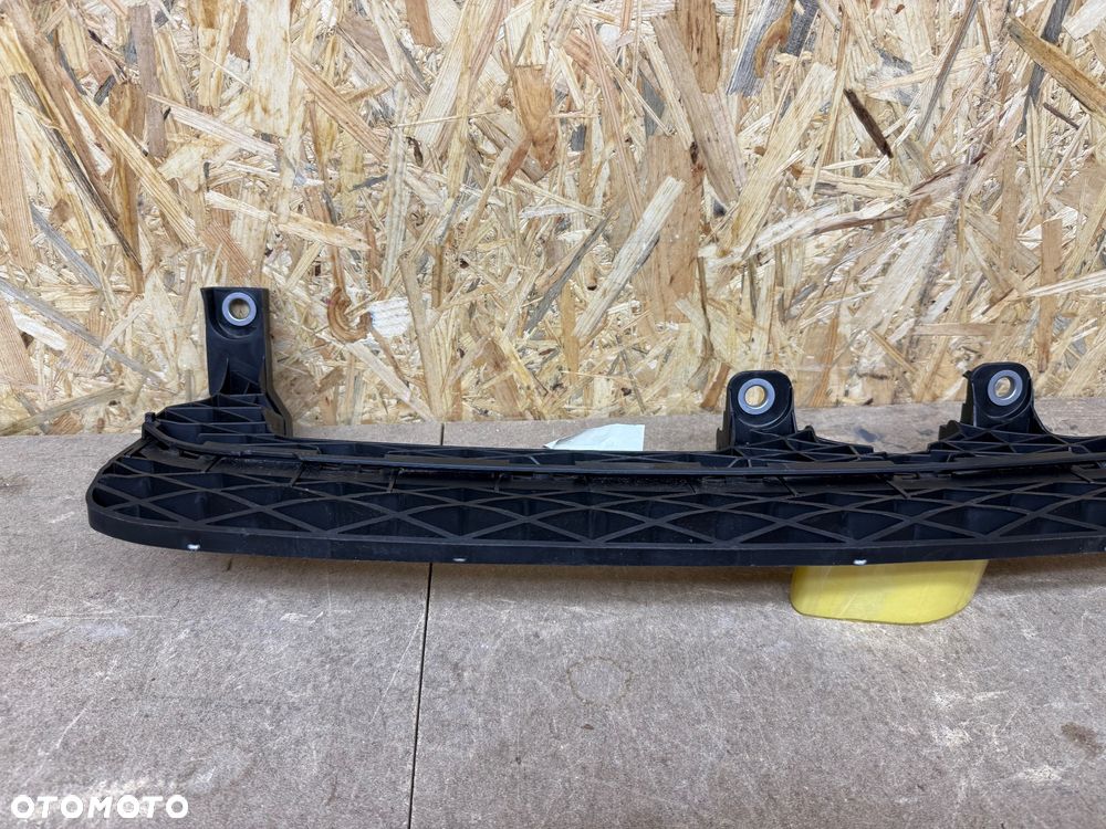 VW PASSAT B7 ŚLIZG ZDERZAKA PRZÓD WSPORNIK ATRAPY BELKA 3AA807571 - 8