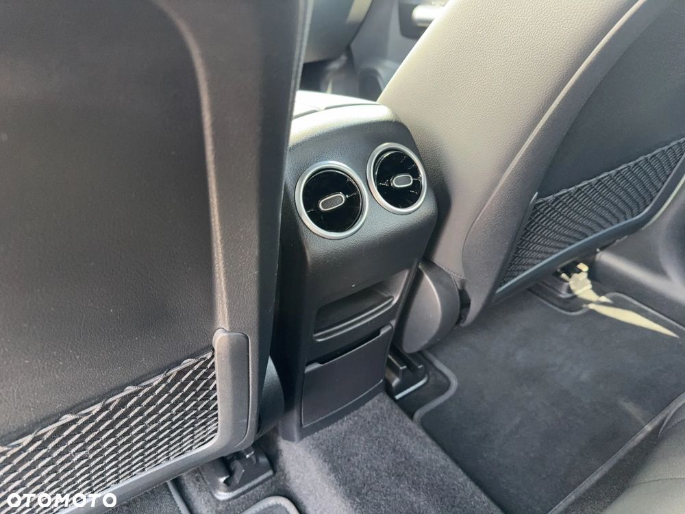 Mercedes-Benz EQA 250 66.5kWh AMG Line - 26
