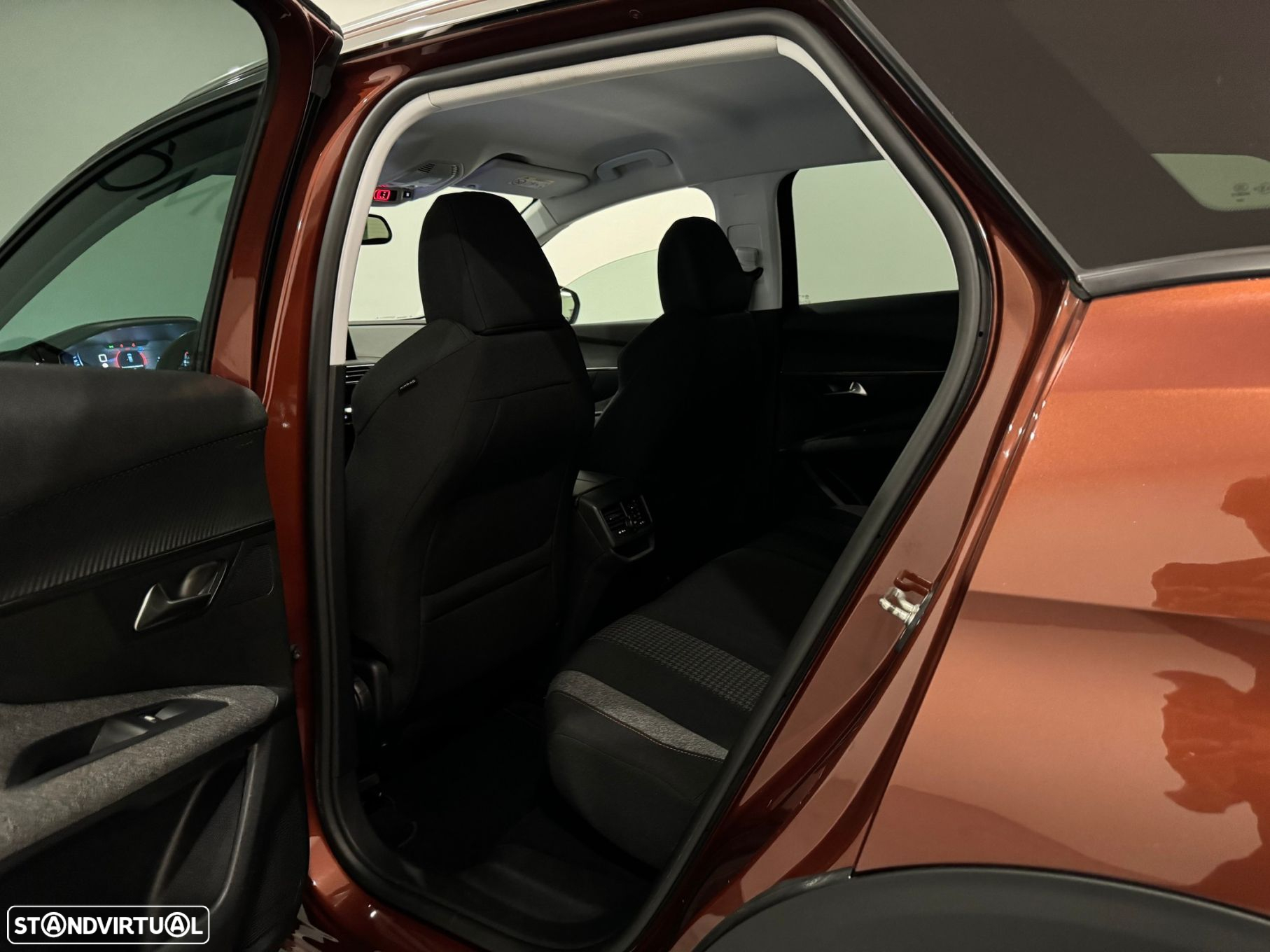 Peugeot 3008 1.6 BlueHDi Active - 33
