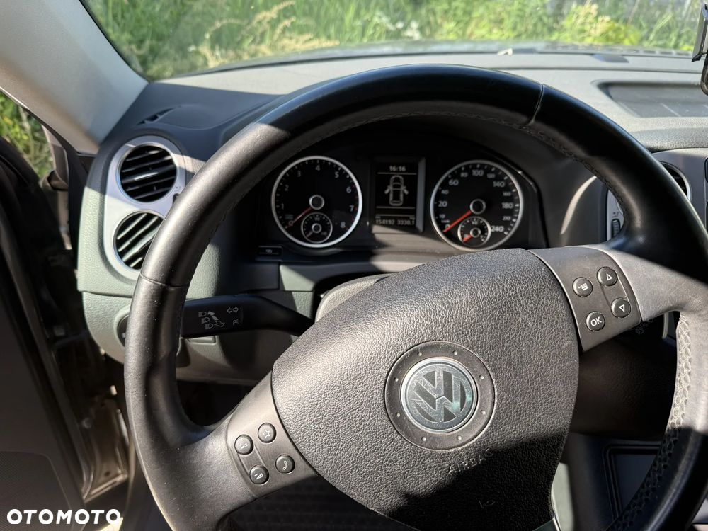 Volkswagen Tiguan 2.0 TSI 4Mot Sport&Style - 4